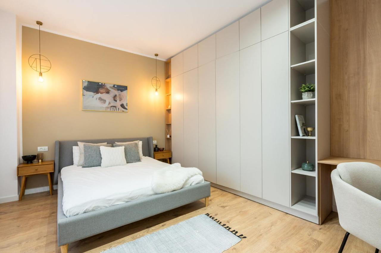 Crystal 3Bdr Apartment In Center Bukarest Exterior foto